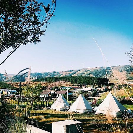 Kondee Cino Cafe & Glamping Hotel Khaukho Kültér fotó