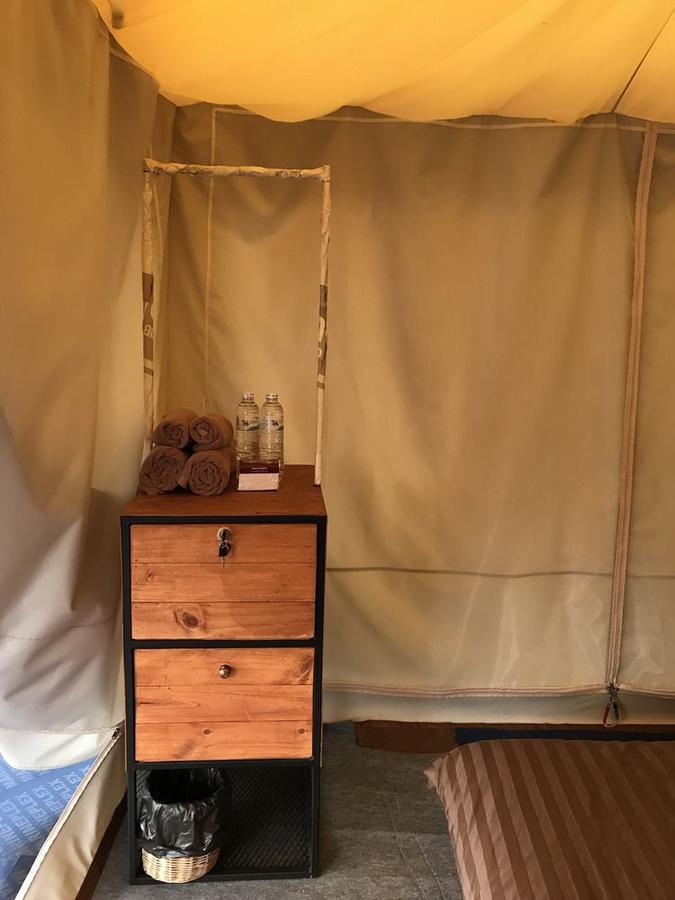 Kondee Cino Cafe & Glamping Hotel Khaukho Kültér fotó