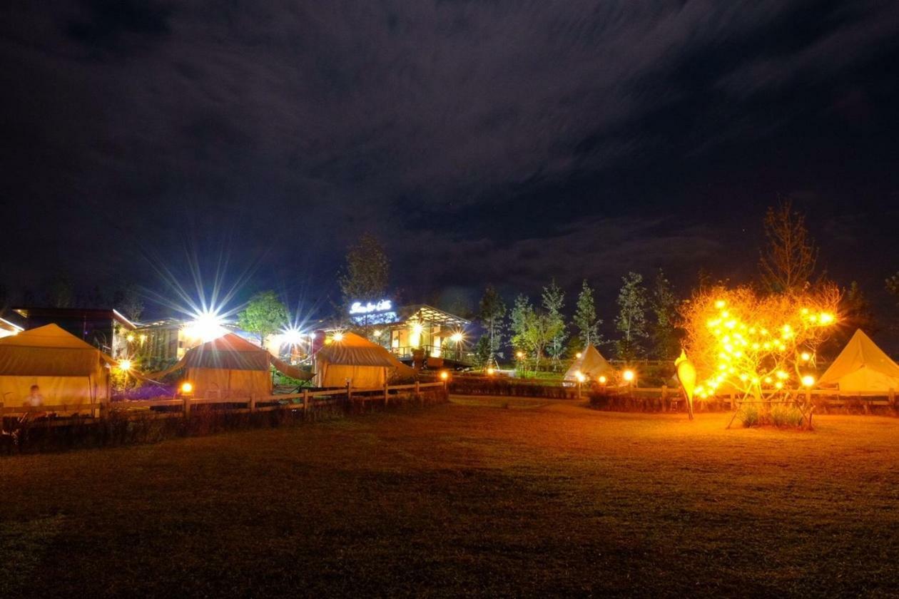 Kondee Cino Cafe & Glamping Hotel Khaukho Kültér fotó